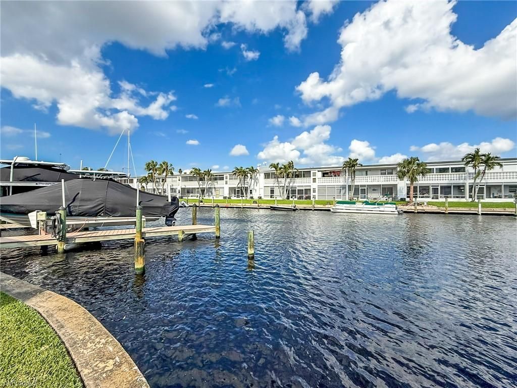 5111 Manor Ct , Unit 4, Cape Coral, FL 33904 Photo