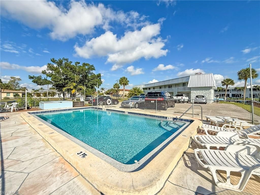 5111 Manor Ct , Unit 4, Cape Coral, FL 33904 Photo