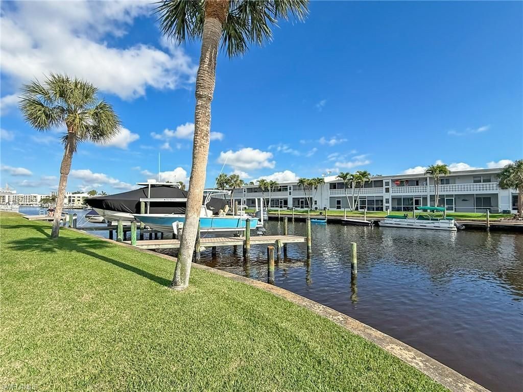 5111 Manor Ct , Unit 4, Cape Coral, FL 33904 Photo