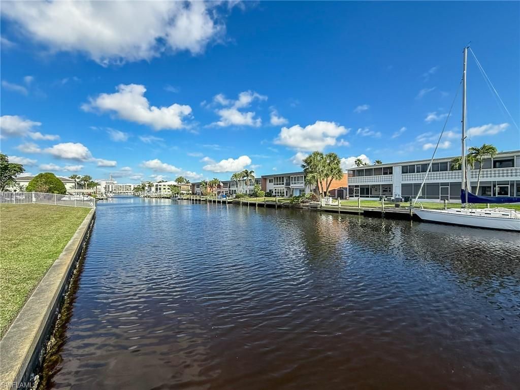 5111 Manor Ct , Unit 4, Cape Coral, FL 33904 Photo