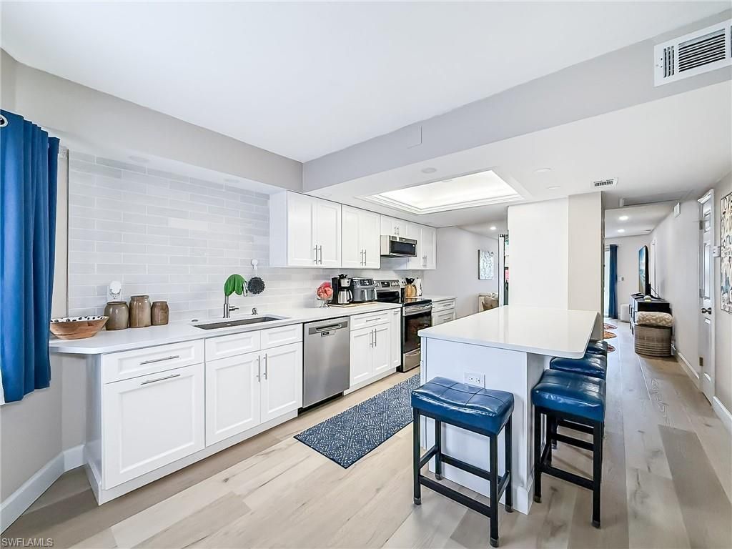 5111 Manor Ct , Unit 4, Cape Coral, FL 33904 Photo