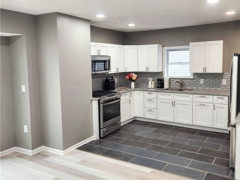 10909 Fortune Avenue, Cleveland, OH 44111 Photo 18