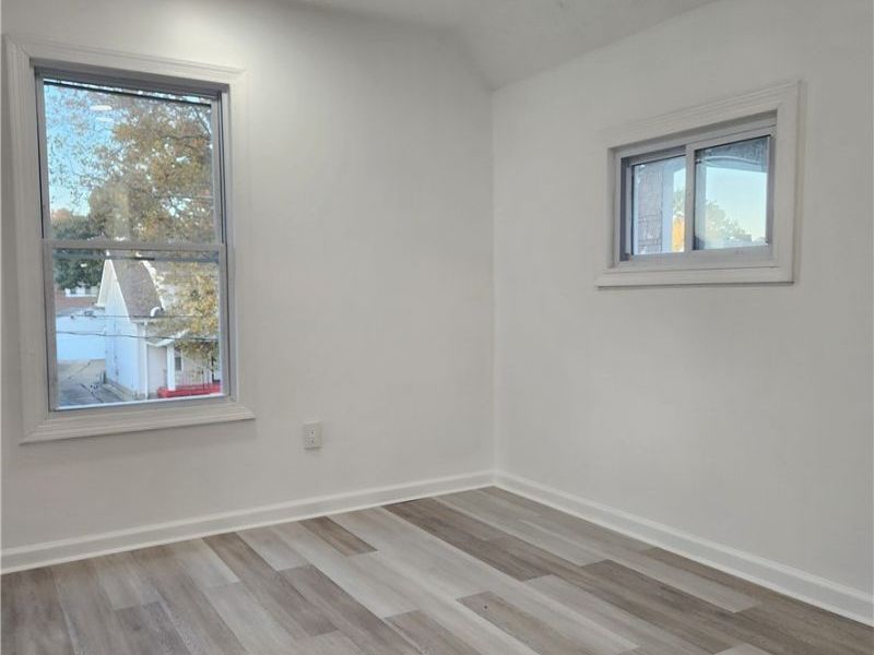 10909 Fortune Avenue, Cleveland, OH 44111 Photo 25