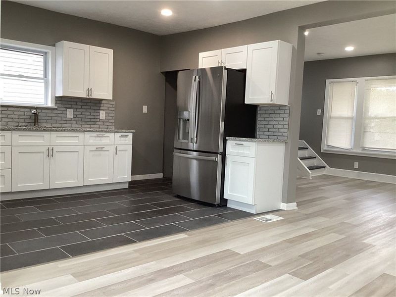 10909 Fortune Avenue, Cleveland, OH 44111 Photo 5