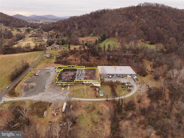 113 AILEEN ROAD , Unit B, FLINT HILL, VA 22627