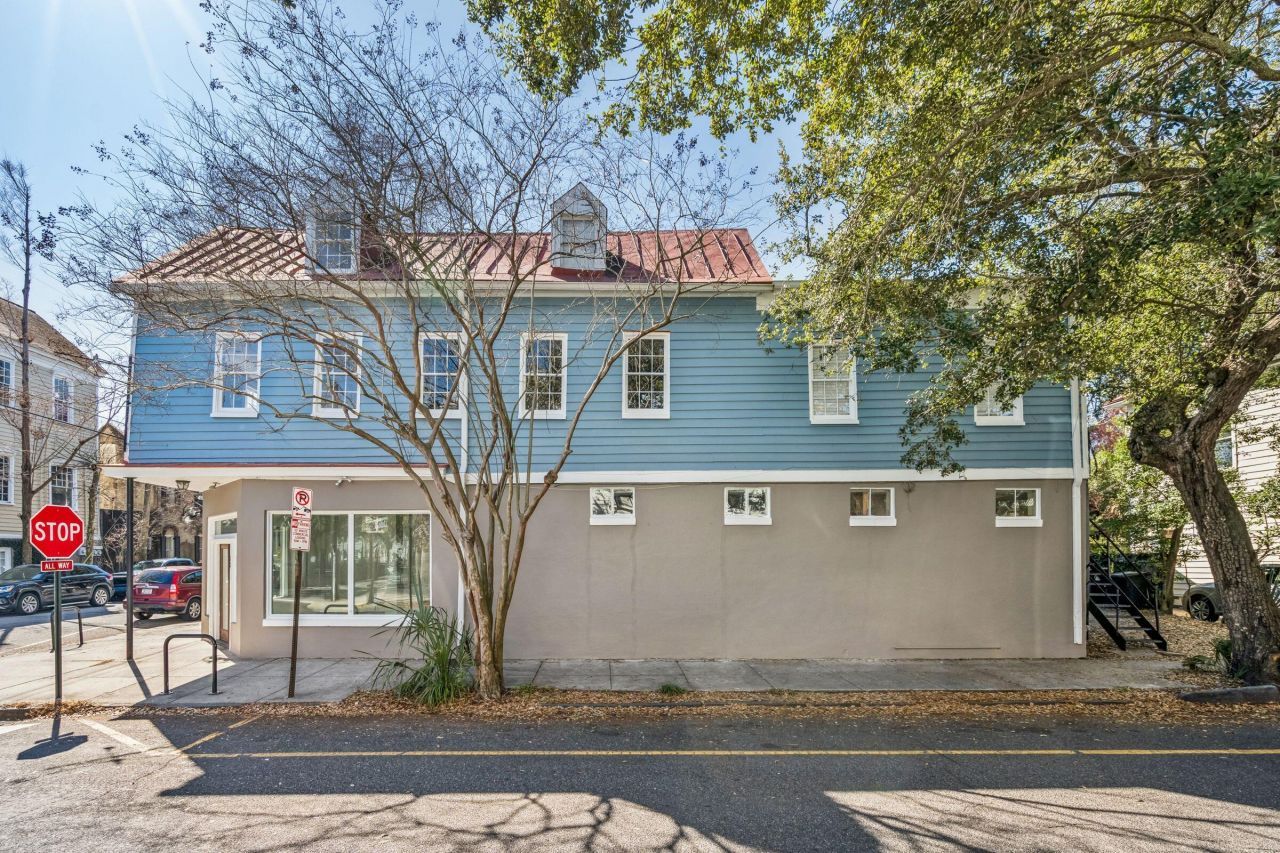 60 Bull Street Photo 5