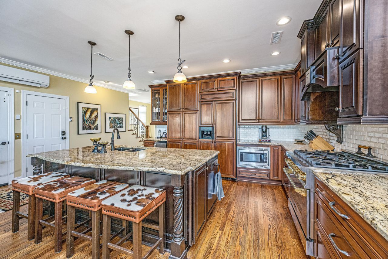 2206 Folly Road Photo 14