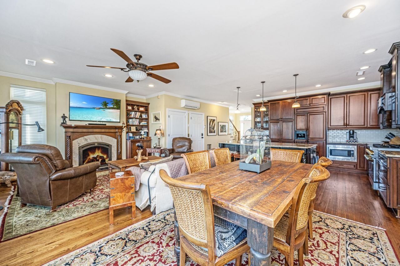 2206 Folly Road Photo 18