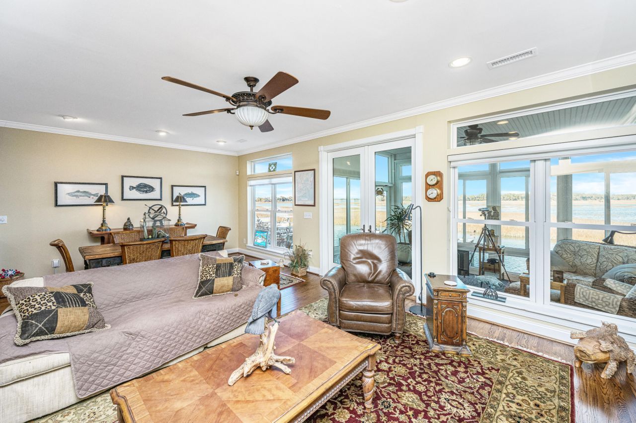 2206 Folly Road Photo 22