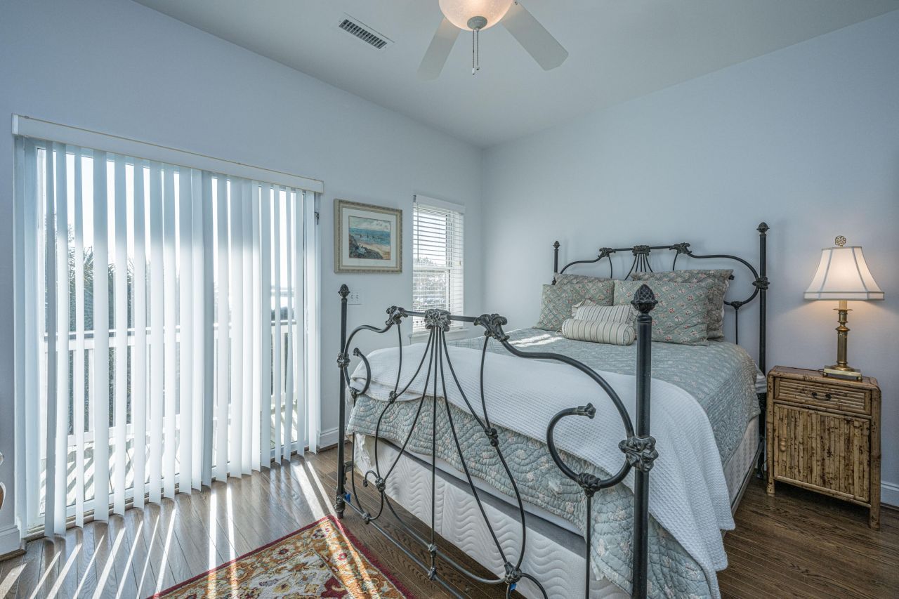 2206 Folly Road Photo 37