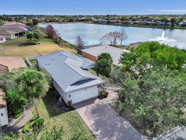 9872 SW Glenbrook Drive, Port Saint Lucie, FL 34987