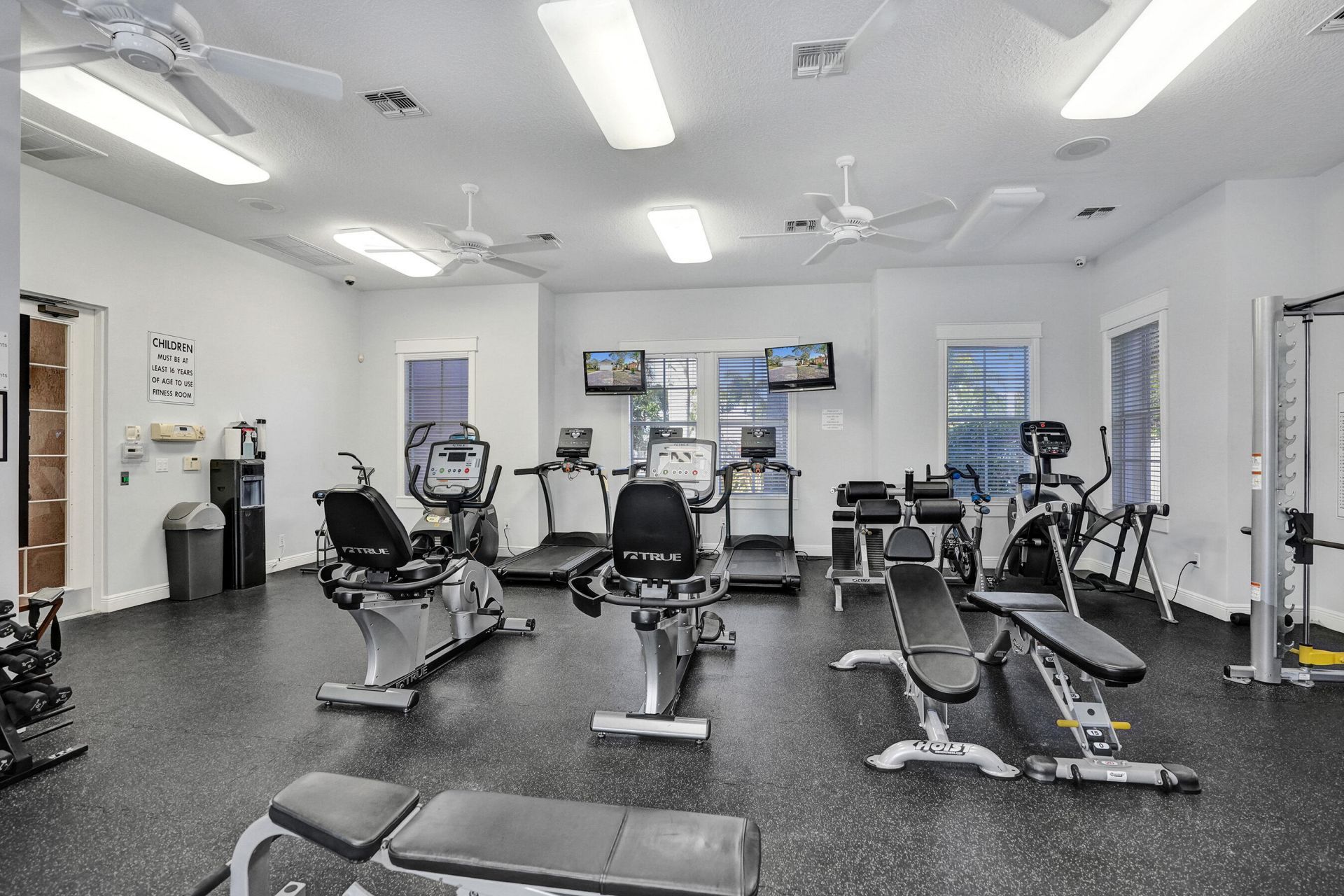 9872 SW Glenbrook Drive, Port Saint Lucie, FL 34987 Photo