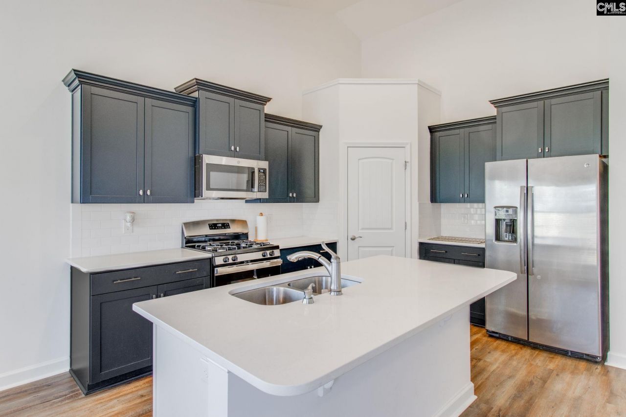 145 Mill Glen Drive Photo 7