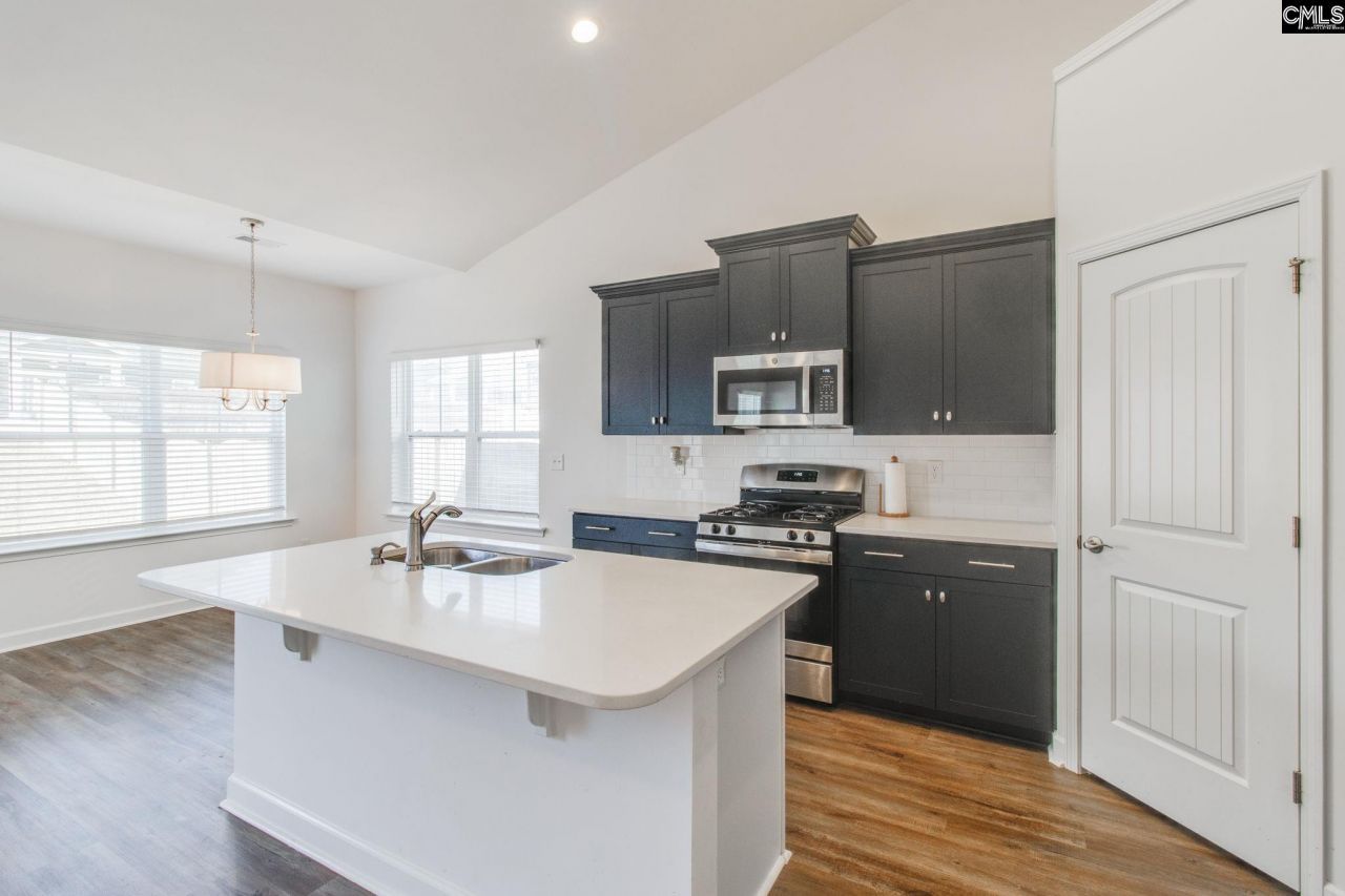 145 Mill Glen Drive Photo 8