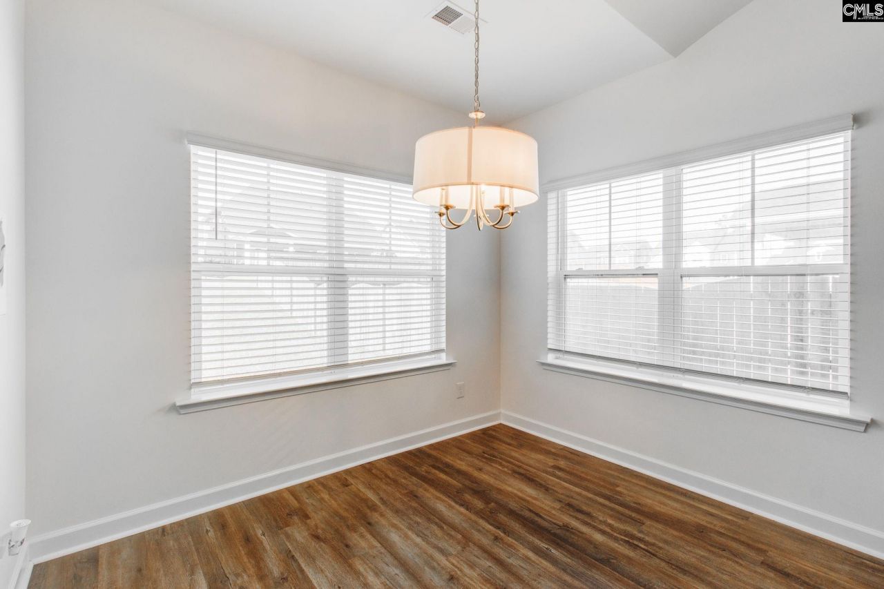 145 Mill Glen Drive Photo 9