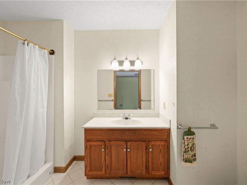 7760 State Route 305, Garrettsville, OH 44231 Photo 16