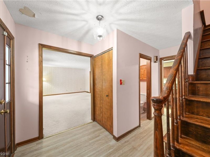 7760 State Route 305, Garrettsville, OH 44231 Photo 3