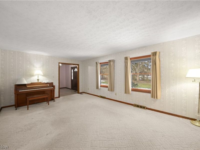 7760 State Route 305, Garrettsville, OH 44231 Photo 4