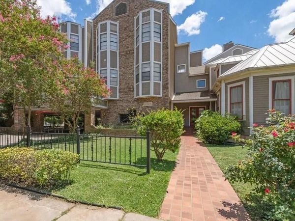 915 W 23rd ST, Unit 103, Austin, TX 78705