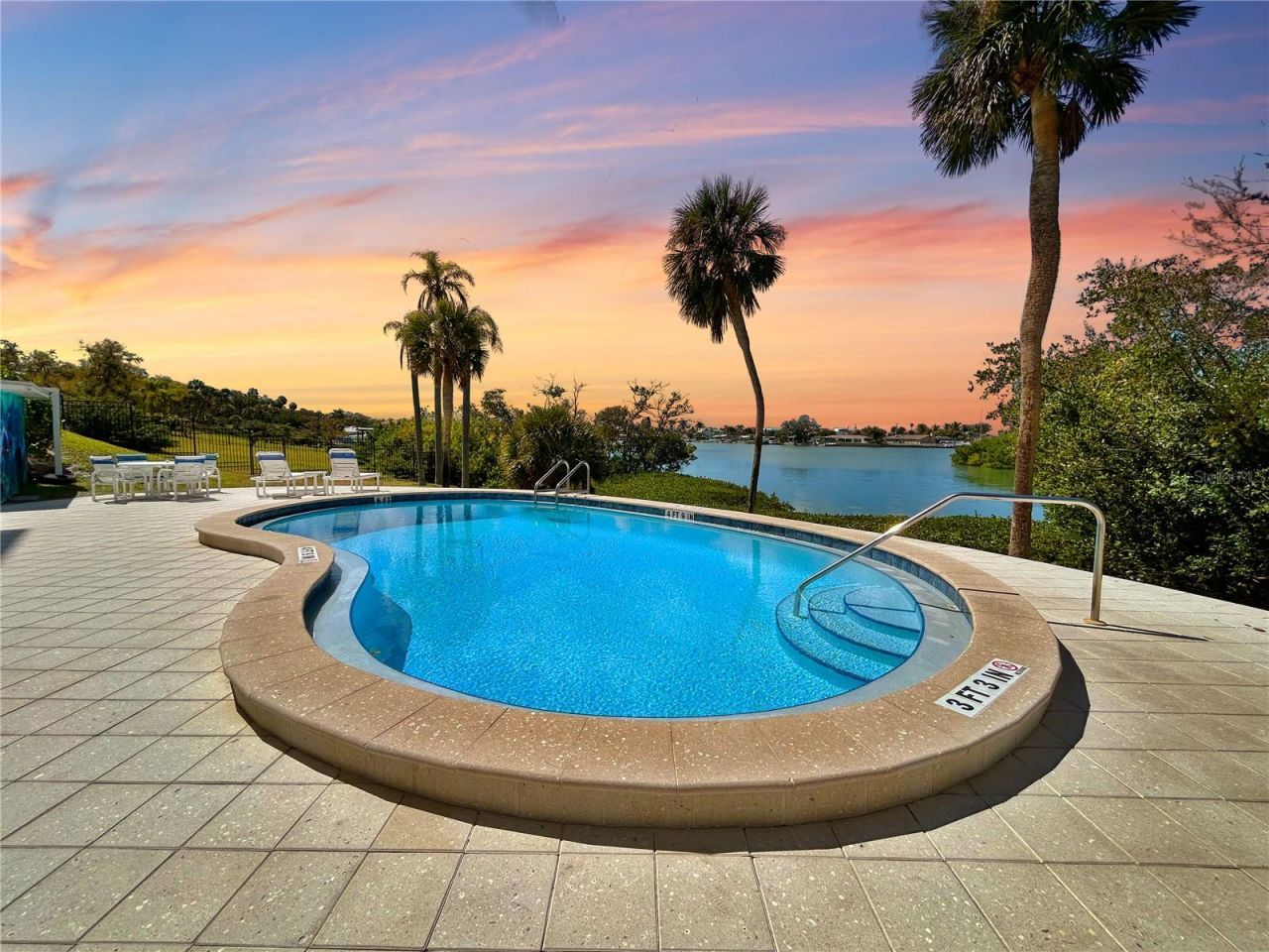 50 Harbor View Ln, Unit 23, Belleair Bluffs, FL 33770 Photo