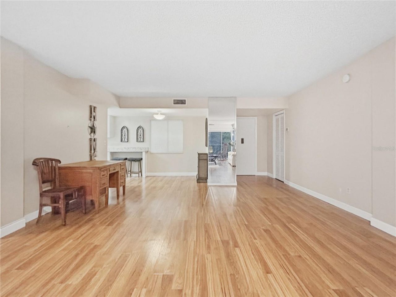 50 Harbor View Ln, Unit 23, Belleair Bluffs, FL 33770 Photo