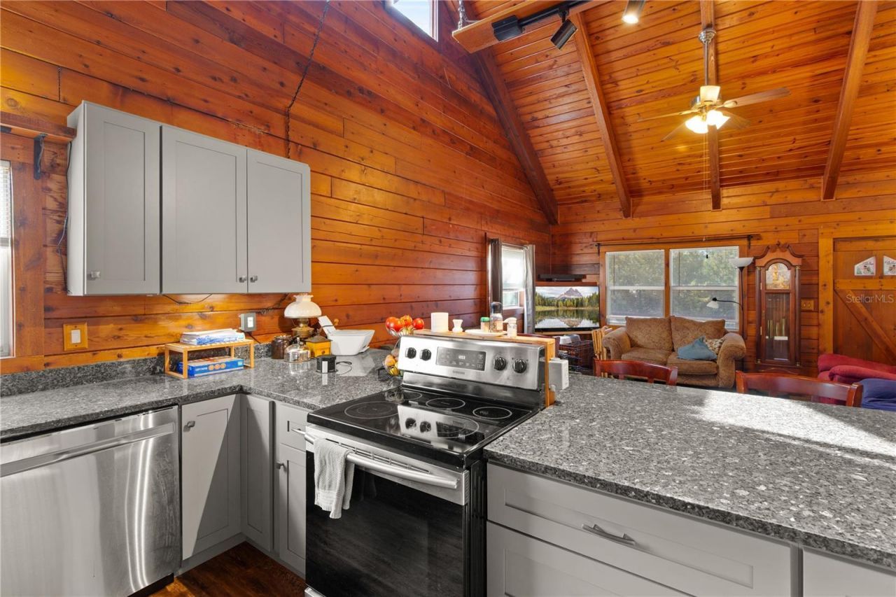 7251 241st Street E, Myakka City, FL 34251 Photo