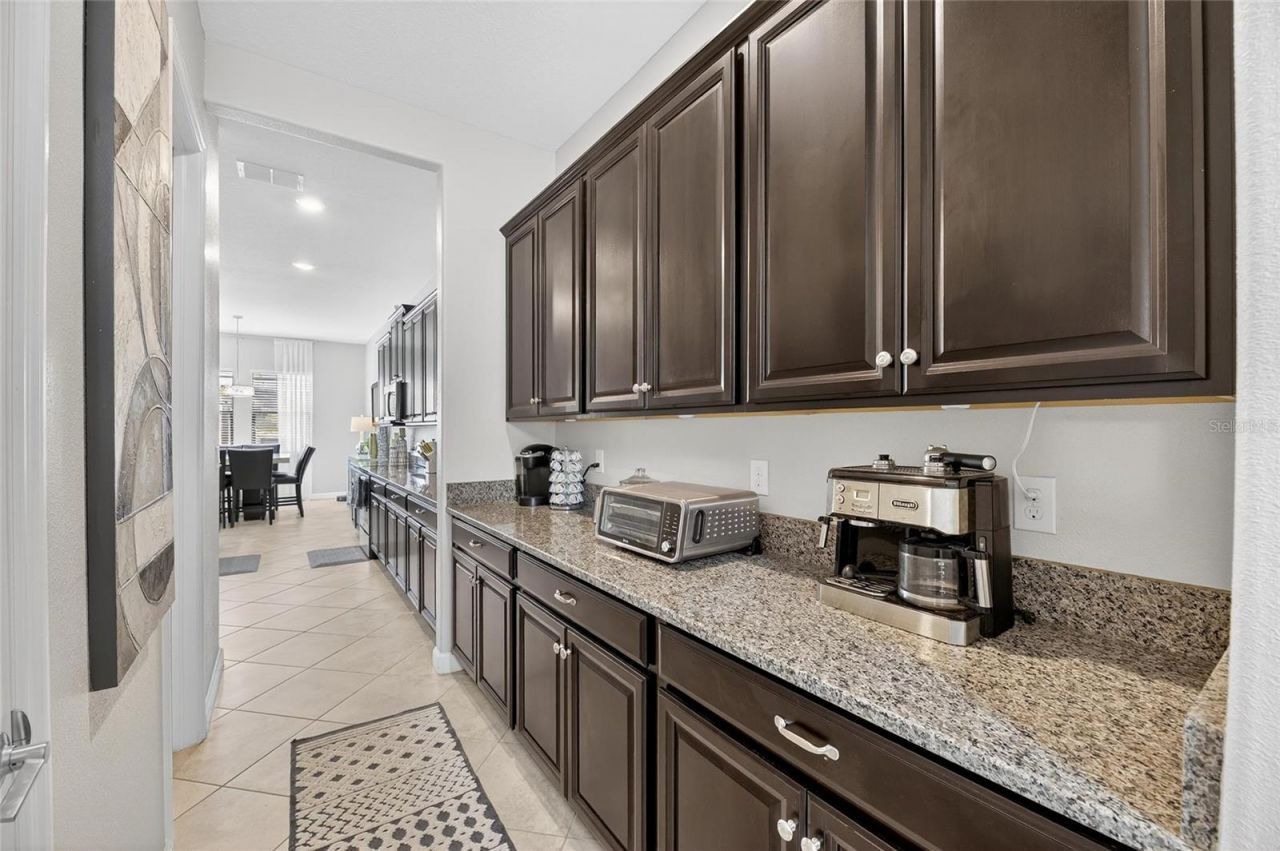 9847 Sage Creek Drive, Sun City Center, FL 33573 Photo