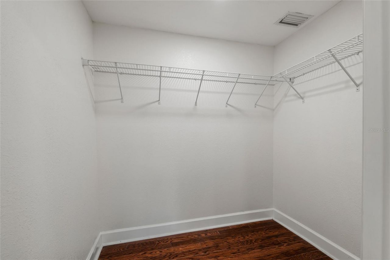 300 E Idlewild Avenue, Tampa, FL 33604 Photo