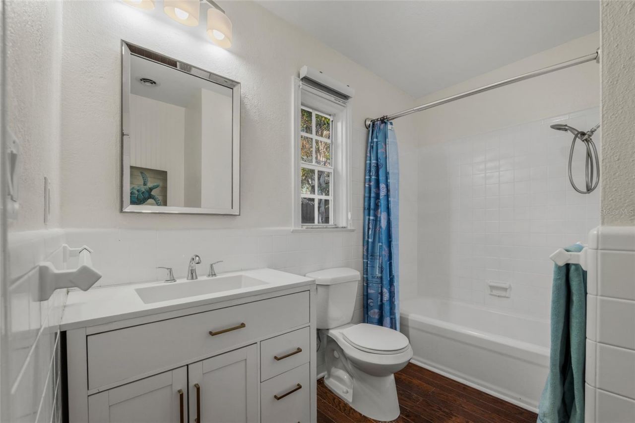 300 E Idlewild Avenue, Tampa, FL 33604 Photo