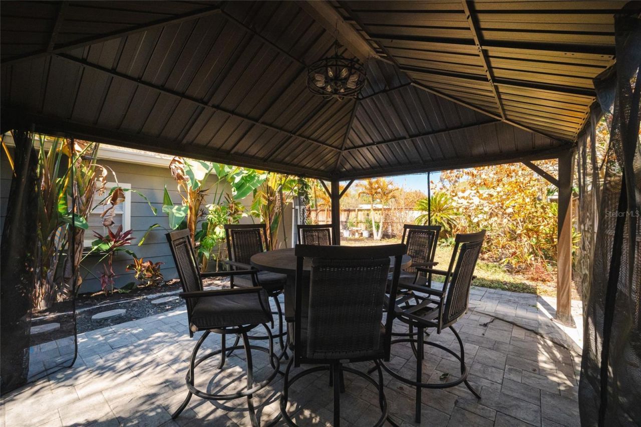 300 E Idlewild Avenue, Tampa, FL 33604 Photo