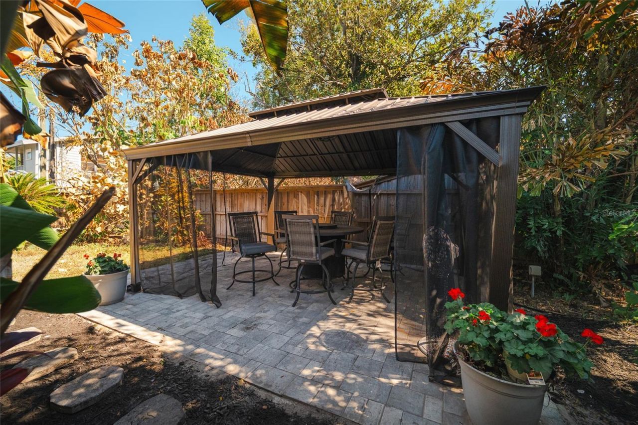 300 E Idlewild Avenue, Tampa, FL 33604 Photo