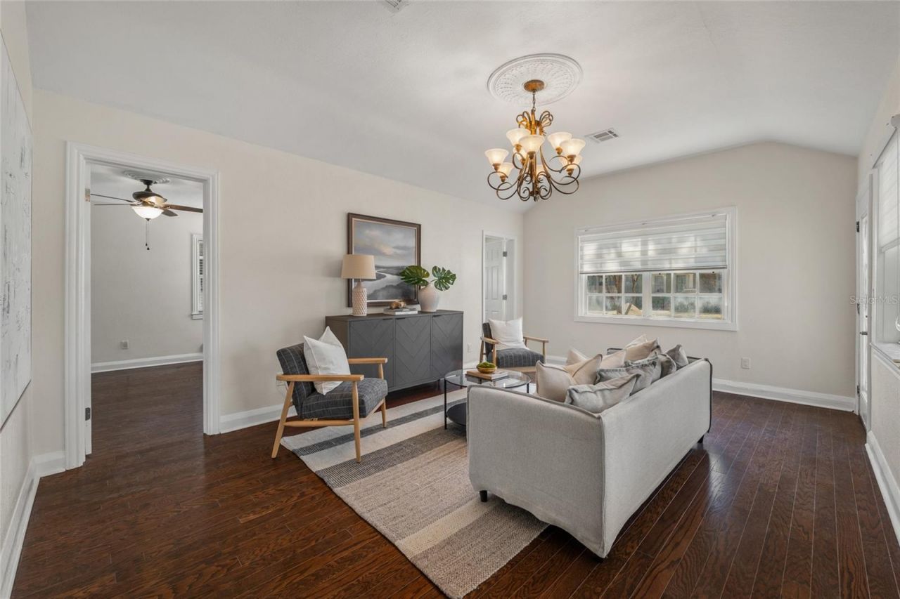 300 E Idlewild Avenue, Tampa, FL 33604 Photo