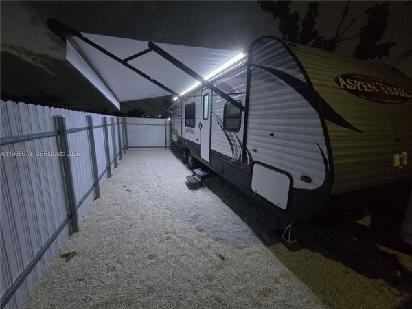 10935 SW 217th Ter , Miami, FL 33170