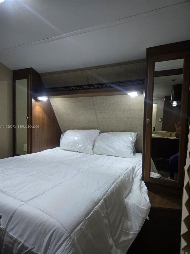 10935 SW 217th Ter , Miami, FL 33170 Photo