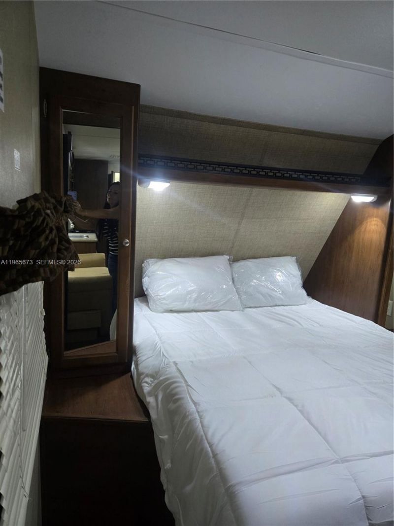 10935 SW 217th Ter , Miami, FL 33170 Photo