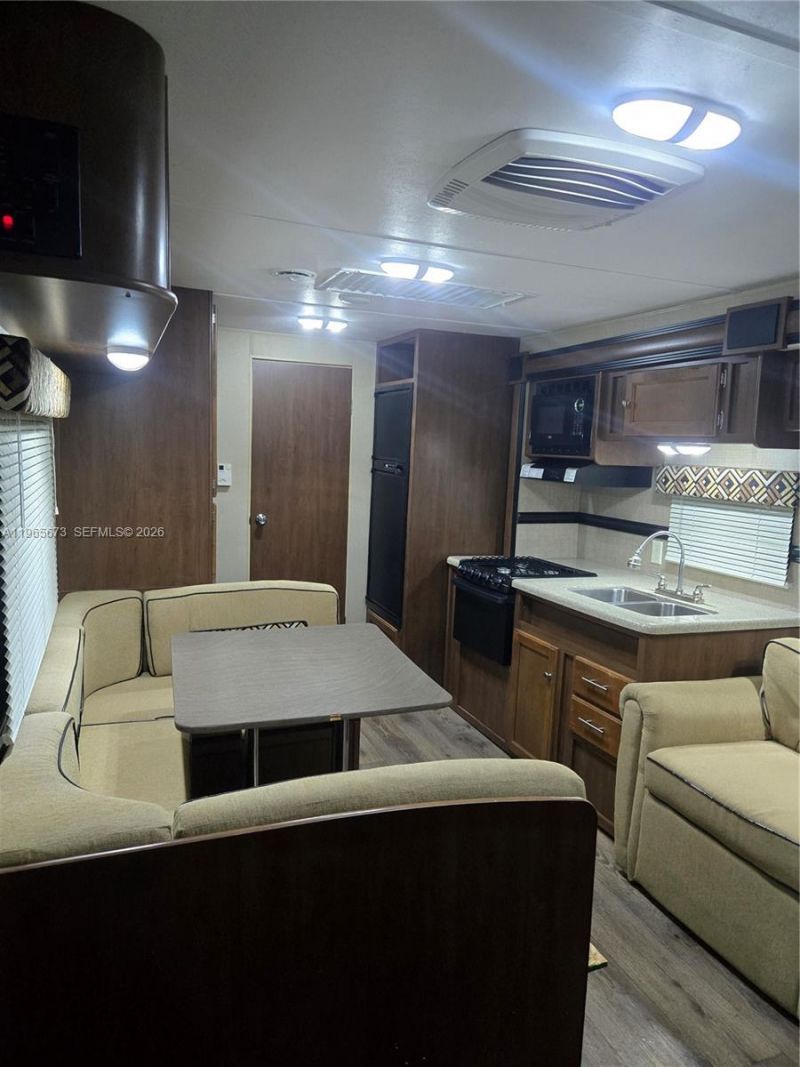 10935 SW 217th Ter , Miami, FL 33170 Photo