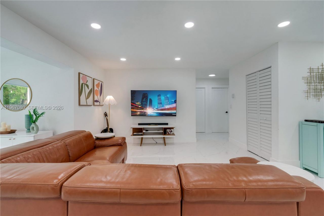 1401 SW 94th Ave, Miami, FL 33174 Photo