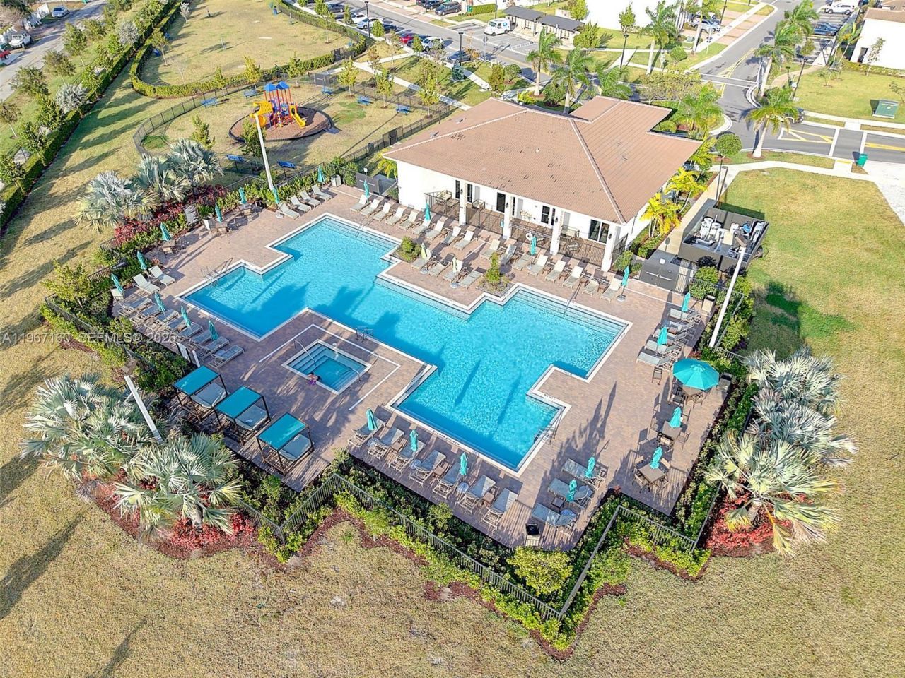 12121 NW 23rd Ct , Miami, FL 33167 Photo