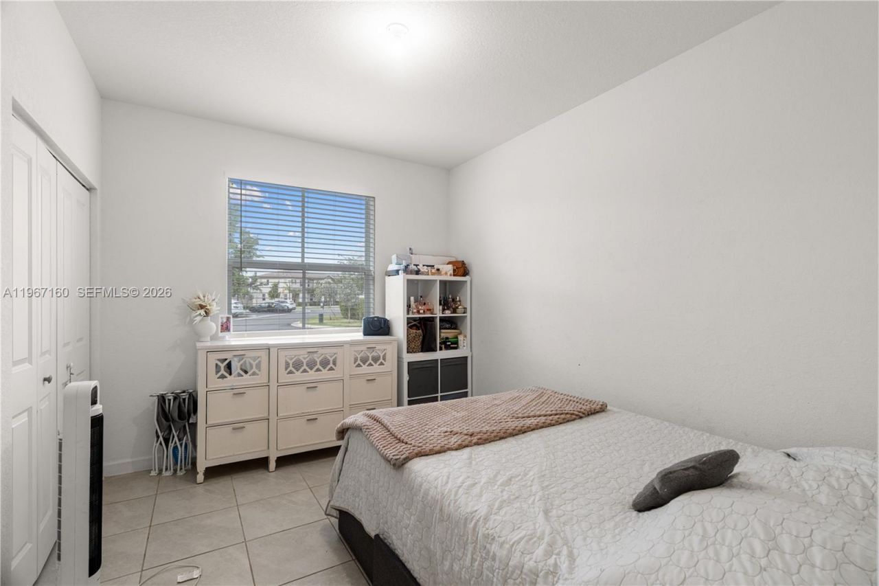 12121 NW 23rd Ct , Miami, FL 33167 Photo