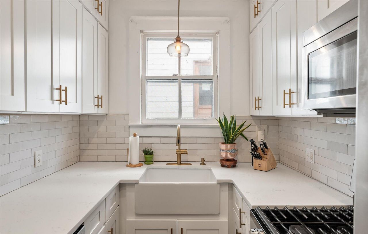 26 Gordon Street Photo 10