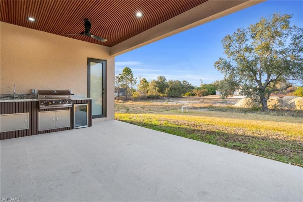 2506 73rd St W, Lehigh Acres, FL 33971 Photo