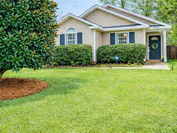 1030 Hamilton Bridges Drive E, Mobile, AL 36695