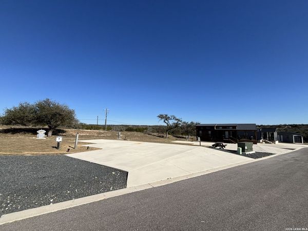 5386 Ranch Road 1376 #6, Fredericksburg, TX 78624