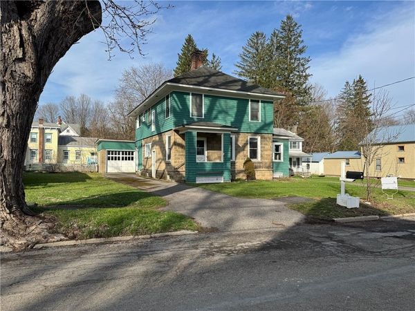 20 Taylor Street, Oxford, NY 13830
