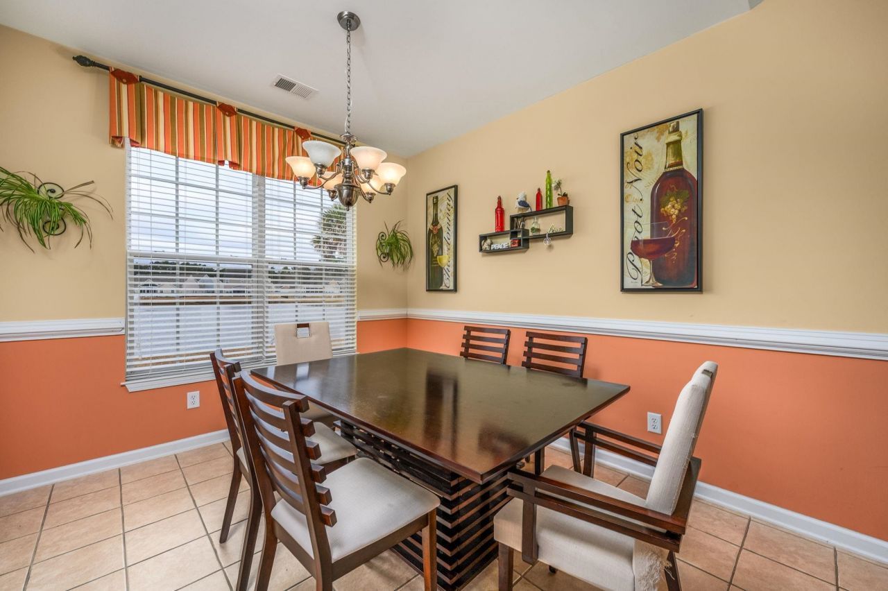 238 Burchwood Dr. Photo 11