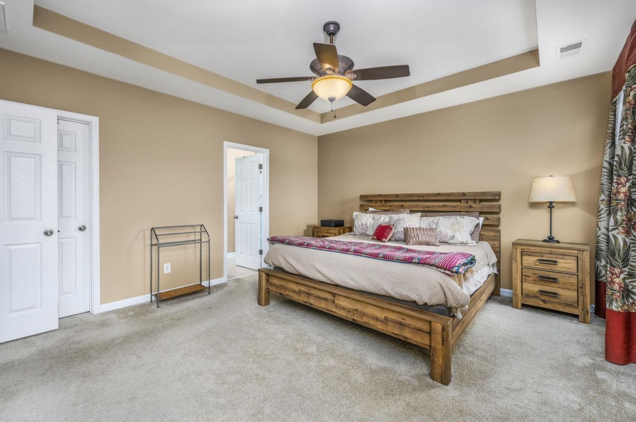 238 Burchwood Dr. Photo 13