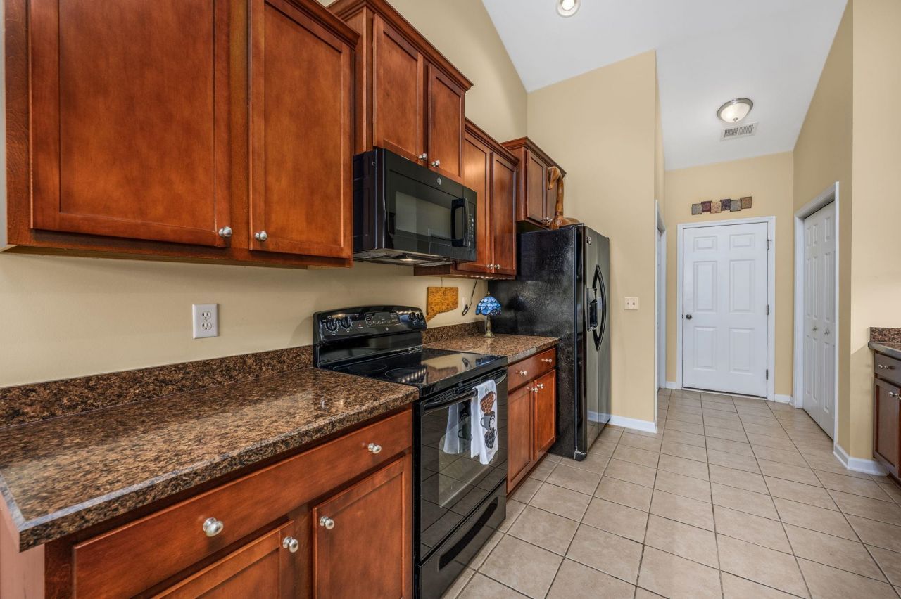 238 Burchwood Dr. Photo 8