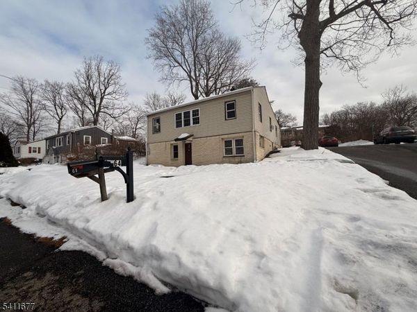 64 Reidy Pl, West Milford, NJ 07421