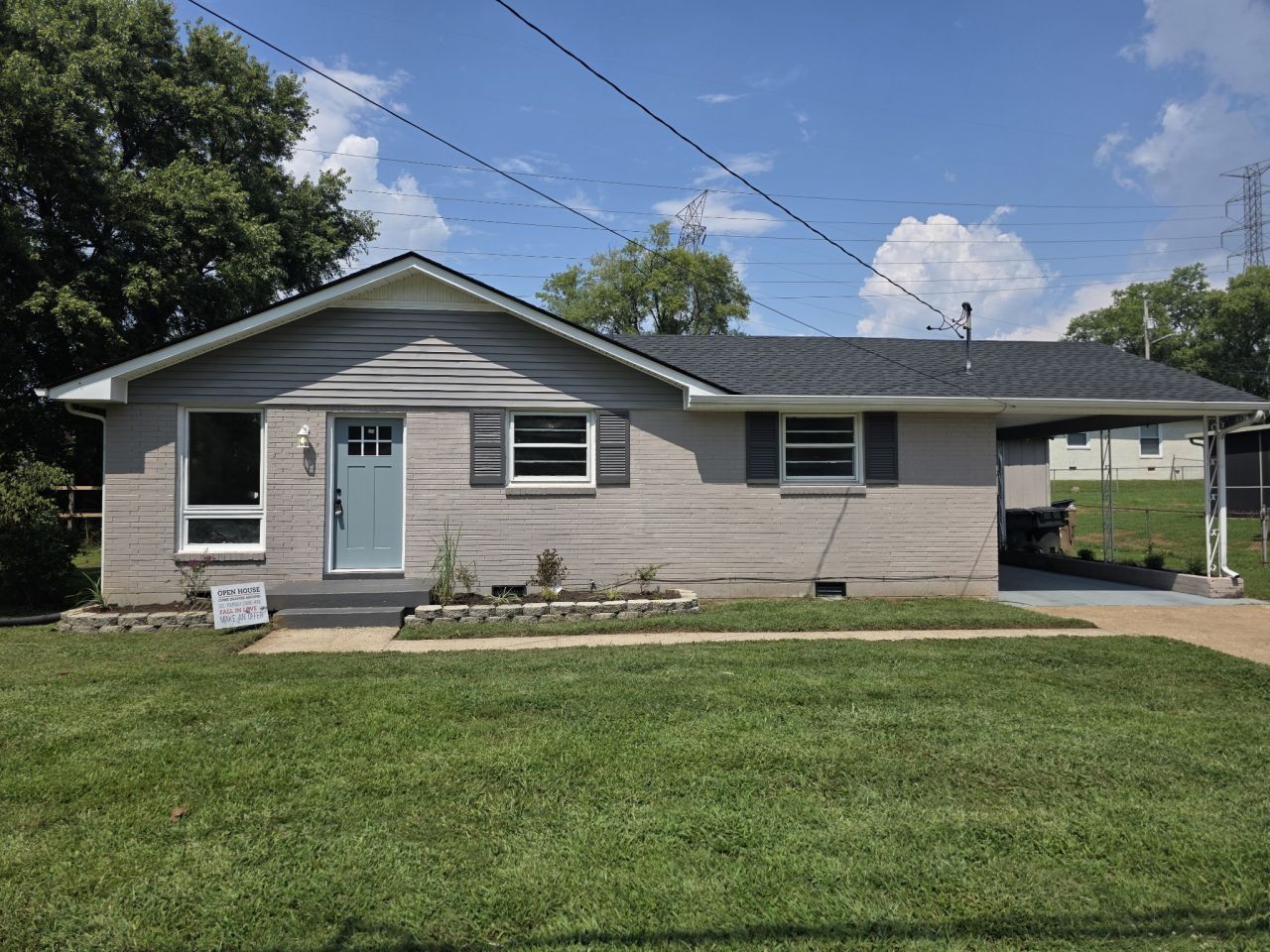 3228 Cloverwood Dr, Nashville, TN 37214 Main Photo