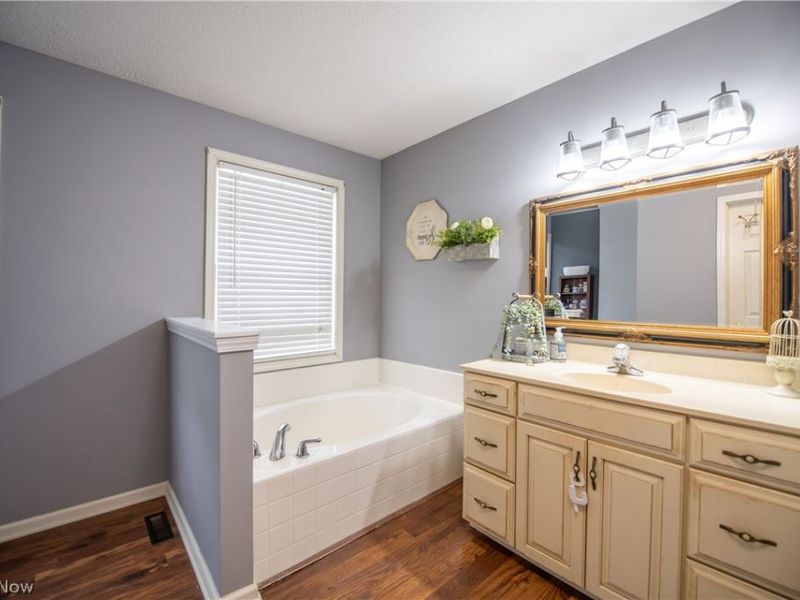 680 Willow Dale Street NW, Bolivar, OH 44612 Photo 24